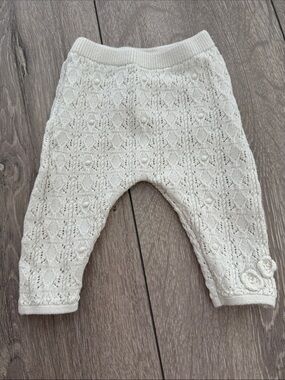 Zara Cream Knit Baby Leggings